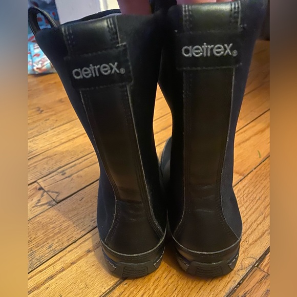 Aetrex Shoes - Aetrex Sleek Black Berries Boot. US size 7.5M. Supportive. Like new! Leather.